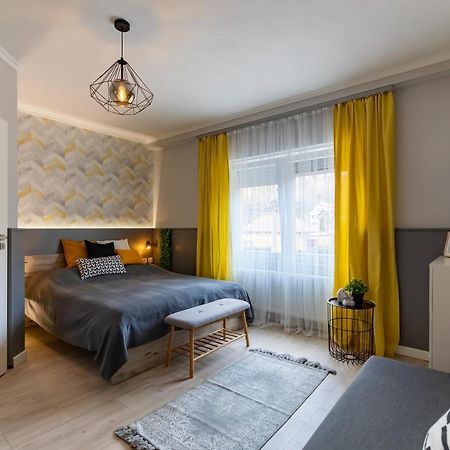 Lilla Vendeghaz Hotel Miskolc Buitenkant foto