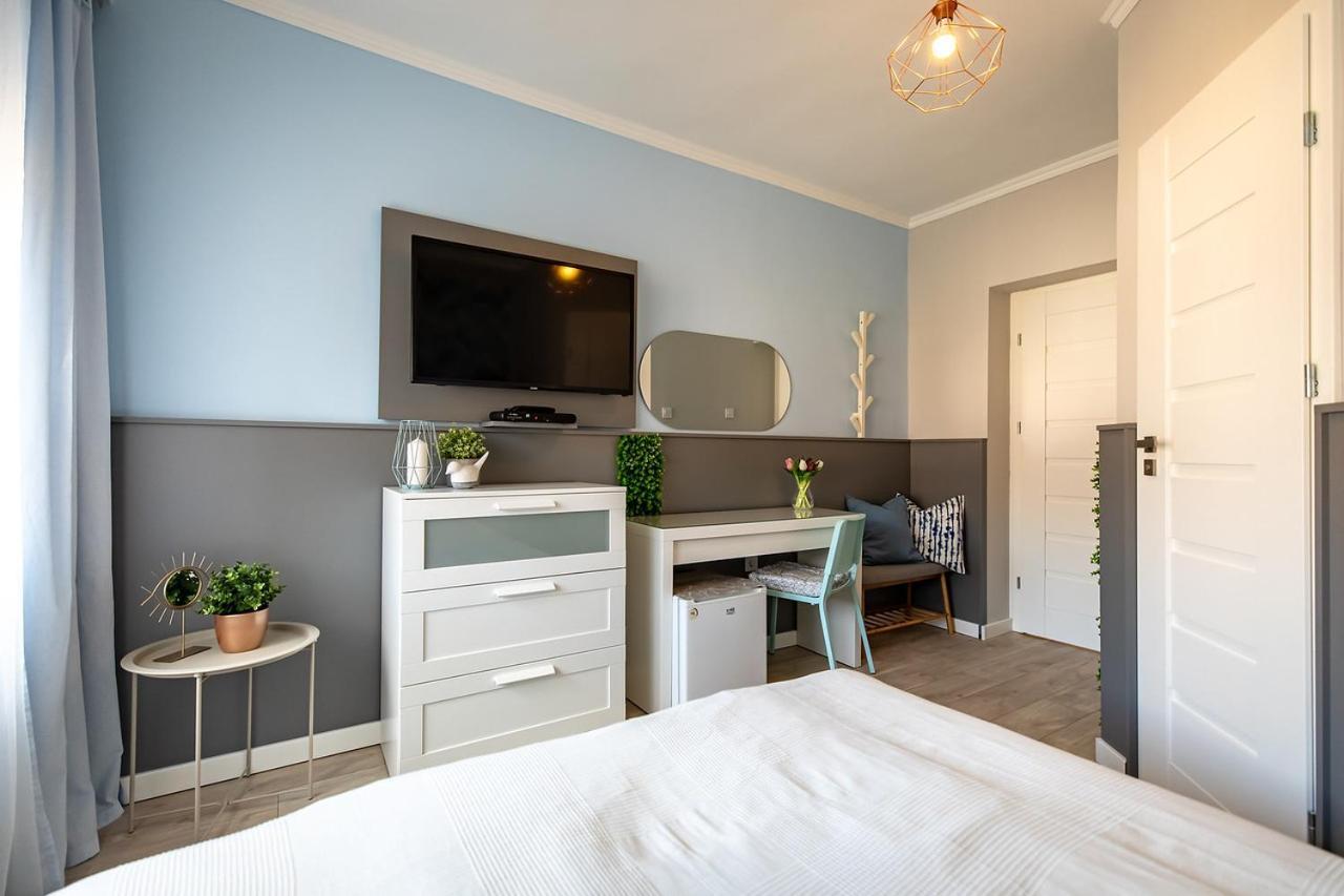 Lilla Vendeghaz Hotel Miskolc Buitenkant foto
